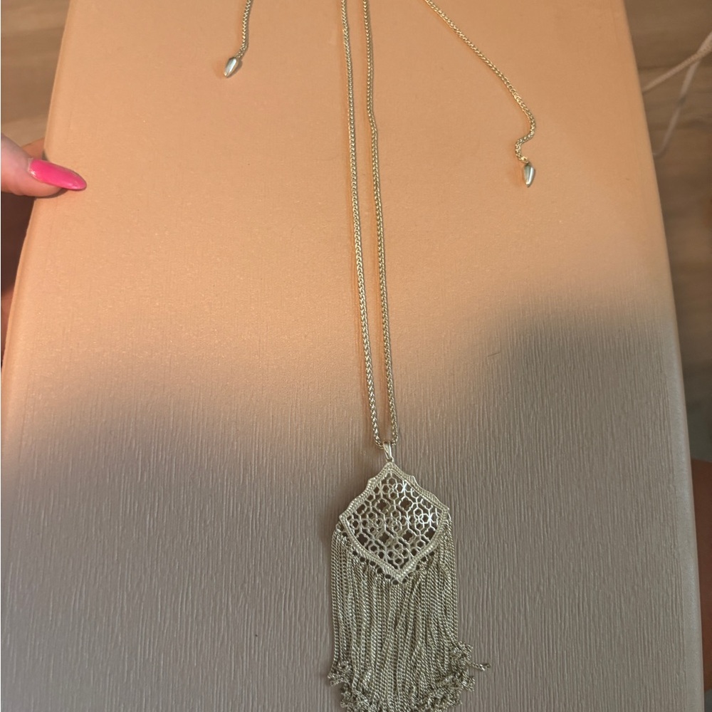 Kendra Scott Gold Pendant Tassel Necklace with adjustable closure